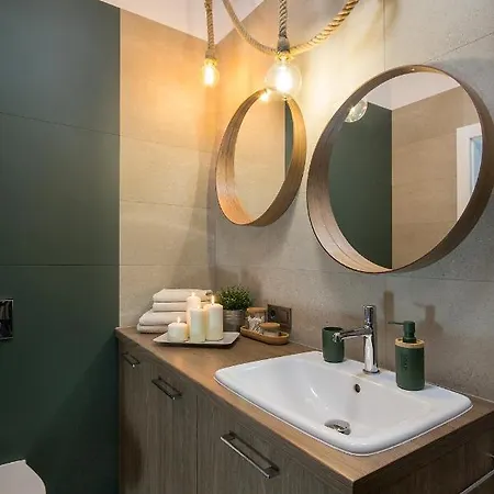 W&k Energy - Parking W Garazu, Faktura Vat, Balkon, Netflix 아파트 *